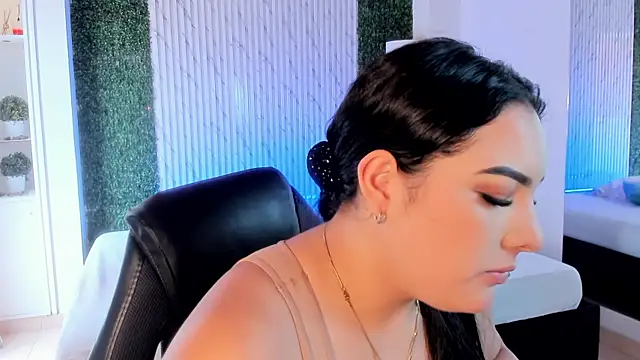 Snapshot of sofiacaramel chatting on January 2026 06:33:01 PM sofiacaramel online show from January 2026 06:33:01 PM