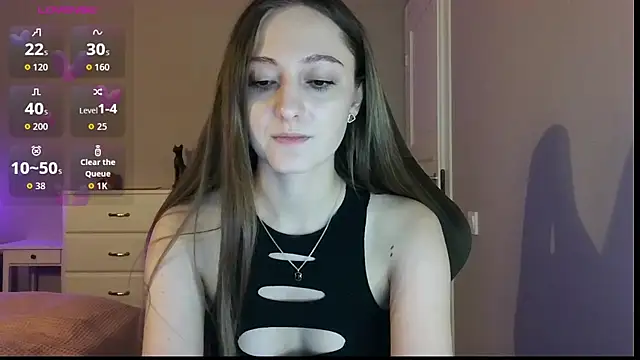 Snapshot of white_liillyy chatting on July 2026 08:57:02 PM white liillyy online show from July 2026 08:57:02 PM