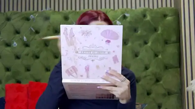 LunaHart online show from January 2026 05:40:01 PM