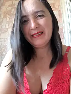 Snapshot of EvelinCutex chatting on September 2025 06:57:02 AM EvelinCutex online show from September 2025 06:57:02 AM