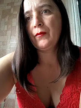 Snapshot of EvelinCutex chatting on October 2025 11:05:02 AM EvelinCutex online show from October 2025 11:05:02 AM