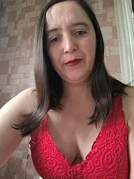 Snapshot of EvelinCutex chatting on November 2025 07:07:01 AM EvelinCutex online show from November 2025 07:07:01 AM