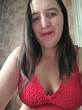 Snapshot of EvelinCutex chatting on November 2025 06:37:01 AM EvelinCutex online show from November 2025 06:37:01 AM