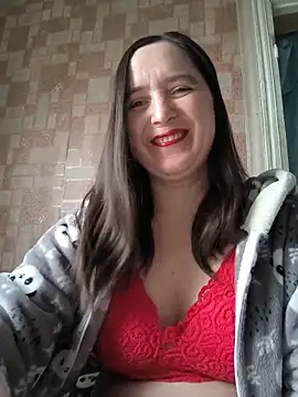 Snapshot of EvelinCutex chatting on February 2026 08:02:02 AM EvelinCutex online show from February 2026 08:02:02 AM