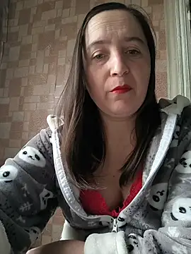 Snapshot of EvelinCutex chatting on February 2026 08:54:01 AM EvelinCutex online show from February 2026 08:54:01 AM