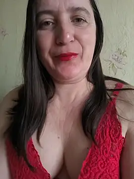 Snapshot of EvelinCutex chatting on March 2026 07:15:01 AM EvelinCutex online show from March 2026 07:15:01 AM