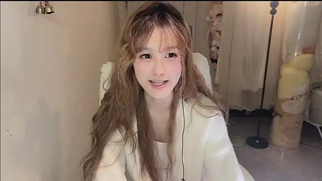 FuFu-puff online show from October 2025 12:09:02 PM