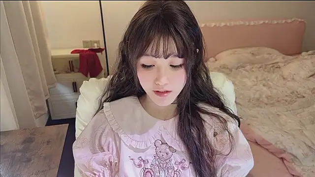 FuFu-puff online show from March 2026 05:02:02 AM