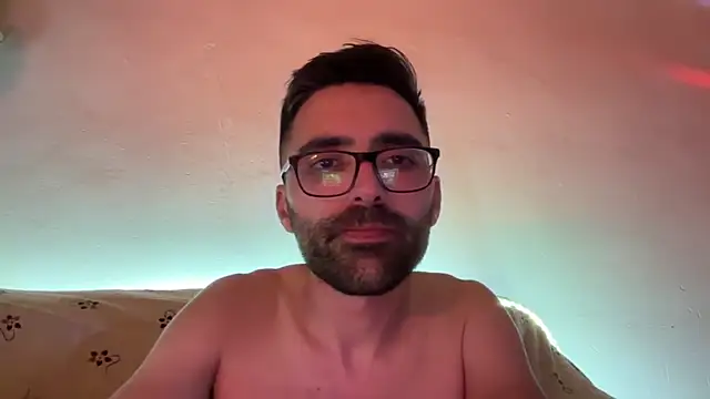 Alicante34 online show from April 2026 03:32:01 AM