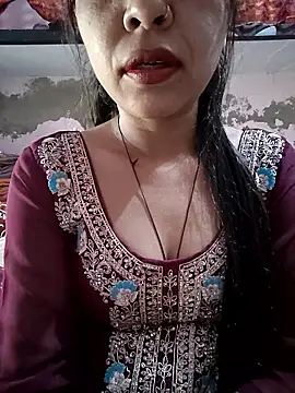 Snapshot of Paakhi-Singh chatting on December 2025 06:42:02 AM Paakhi-Singh online show from December 2025 06:42:02 AM