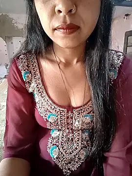 Snapshot of Paakhi-Singh chatting on December 2025 04:43:01 AM Paakhi-Singh online show from December 2025 04:43:01 AM