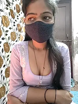 Snapshot of Paakhi-Singh chatting on January 2026 11:42:01 PM Paakhi-Singh online show from January 2026 11:42:01 PM