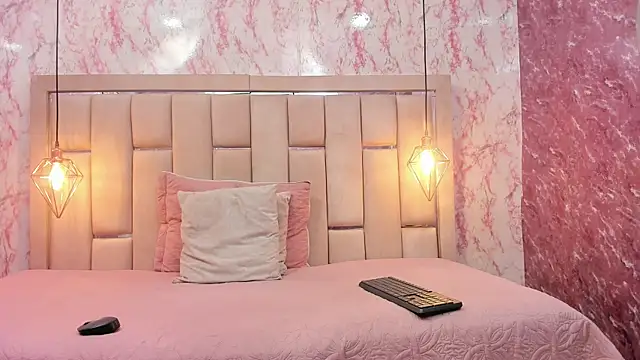 WILD FIREE  online show from December 2025 08:02:02 PM