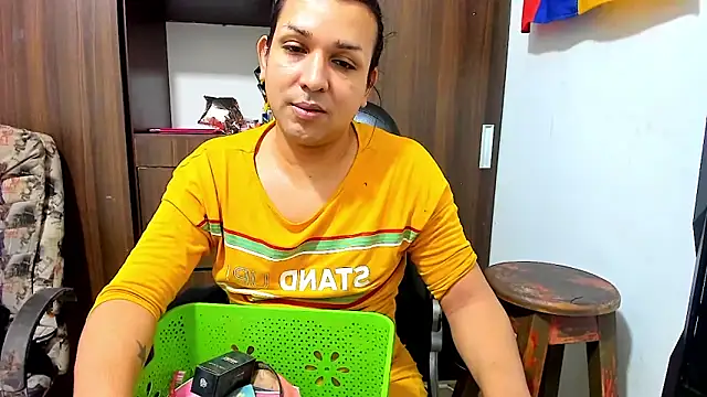 Snapshot of miss_bigcockts chatting on February 2026 11:07:02 AM miss bigcockts online show from February 2026 11:07:02 AM
