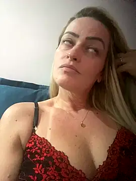 Alerquinasc online show from November 2025 11:58:02 PM