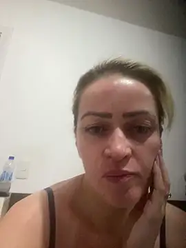 Alerquinasc online show from November 2025 07:32:01 AM