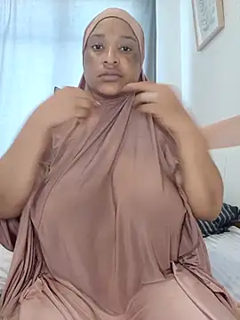 Snapshot of Sweetbxxx24 chatting on May 2026 08:22:02 AM Sweetbxxx24 online show from May 2026 08:22:02 AM