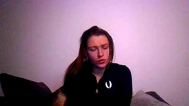 RUBY-ROSE-SWINGS online show from October 2025 06:32:02 AM