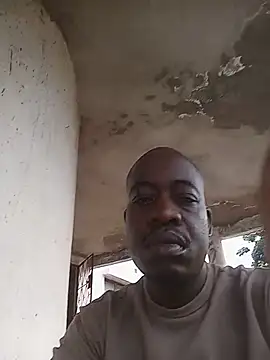 WaiterZim online show from May 2026 07:28:02 AM