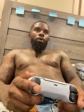 StandOnthatboy online show from October 2025 12:30:02 AM