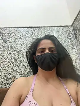 SashaPatel online show from April 2026 10:41:02 AM