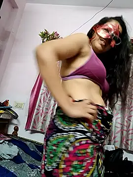 Snapshot of thanusi_2 chatting on April 2026 04:22:02 PM thanusi 2 online show from April 2026 04:22:02 PM