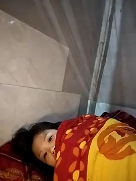 LinhNa999 online show from November 2025 01:05:01 AM