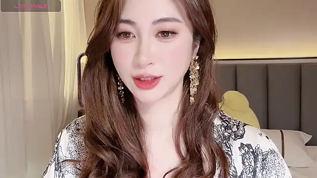 Snapshot of wuyueaini chatting on May 2026 06:30:01 AM wuyueaini online show from May 2026 06:30:01 AM