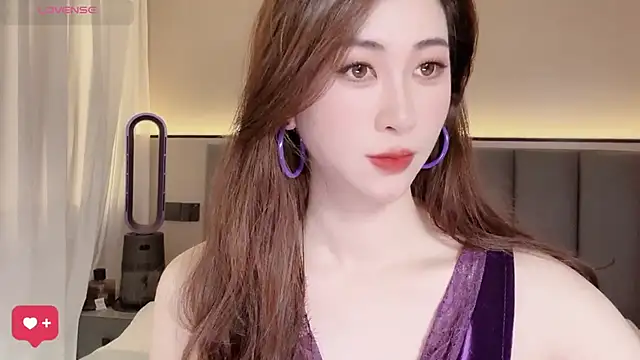 Snapshot of wuyueaini chatting on May 2026 06:00:01 AM wuyueaini online show from May 2026 06:00:01 AM