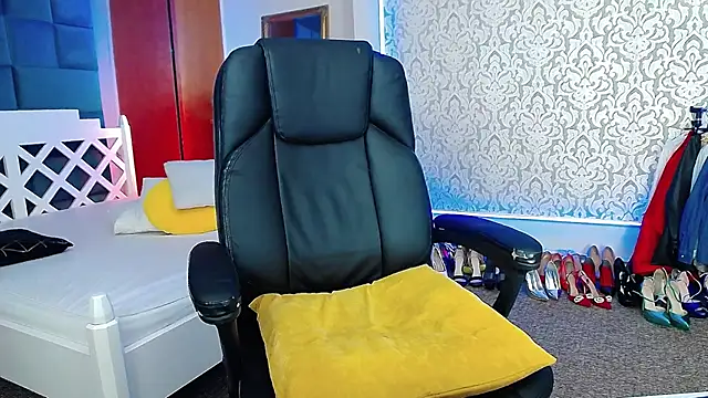 KimoraJoy online show from February 2026 05:00:02 PM