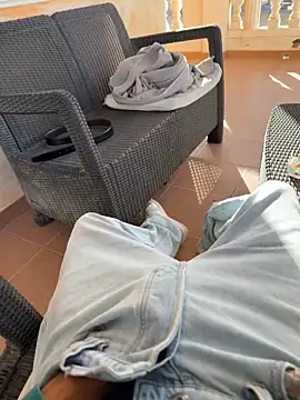 Manu97k online show from November 2025 09:10:02 AM