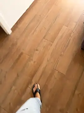 Manu97k online show from February 2026 12:11:01 PM