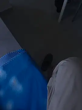 Manu97k online show from March 2026 09:56:02 AM