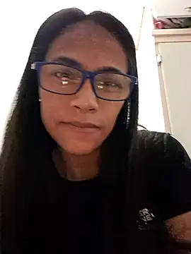 Snapshot of sarah_garcia_ chatting on May 2026 05:18:02 PM sarah garcia online show from May 2026 05:18:02 PM