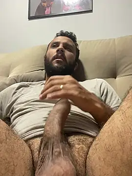 Snapshot of RodrigoBarbudoMT chatting on March 2026 03:33:01 AM RodrigoBarbudoMT online show from March 2026 03:33:01 AM