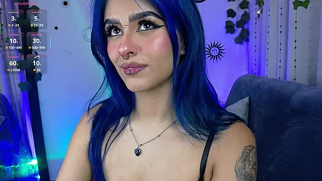 Snapshot of blue_kitten chatting on June 2026 04:11:01 AM blue kitten online show from June 2026 04:11:01 AM