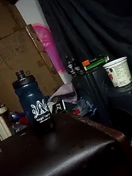 Snapshot of destroassbig2 chatting on February 2026 09:15:01 AM destroassbig2 online show from February 2026 09:15:01 AM