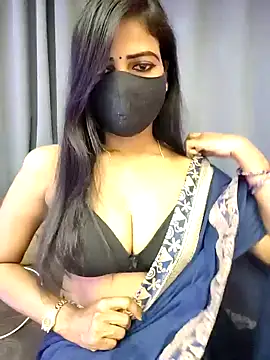 Snapshot of Misss-julli chatting on February 2026 04:52:01 AM Misss-julli online show from February 2026 04:52:01 AM