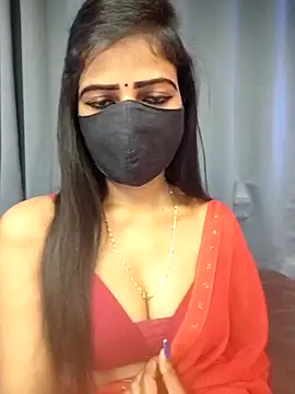 Snapshot of Misss-julli chatting on February 2026 03:37:02 AM Misss-julli online show from February 2026 03:37:02 AM