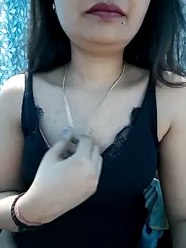 Vaani Actress online show from March 2026 05:53:01 PM