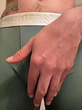 flacoone01 online show from September 2025 11:07:01 PM