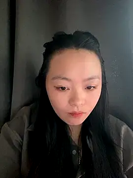 Julia-Elsa online show from September 2025 06:01:02 AM