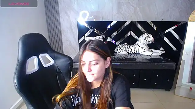 emily cooper t online show from September 2025 03:08:01 AM