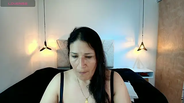Snapshot of Barbara_fox__ chatting on June 2026 11:57:01 AM Barbara fox online show from June 2026 11:57:01 AM
