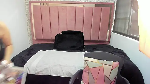 Snapshot of Barbara_fox__ chatting on July 2026 12:31:01 PM Barbara fox online show from July 2026 12:31:01 PM