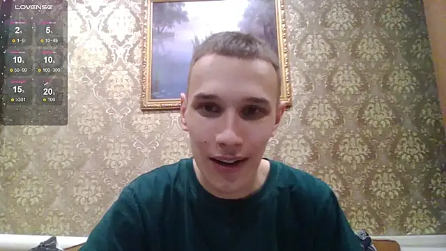 Snapshot of your___honeyy chatting on October 2025 09:13:02 AM your   honeyy online show from October 2025 09:13:02 AM