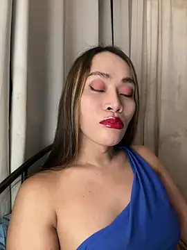 RomanticPearlTS online show from April 2026 01:00:02 AM