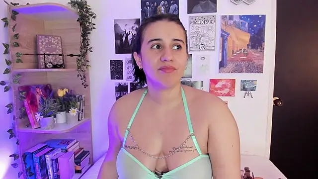 Snapshot of Lana_Herondale chatting on November 2025 09:38:01 PM Lana Herondale online show from November 2025 09:38:01 PM