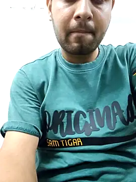 king aaru2004 online show from September 2025 06:46:01 AM