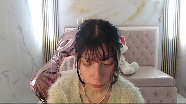 verana s online show from October 2025 07:59:01 PM